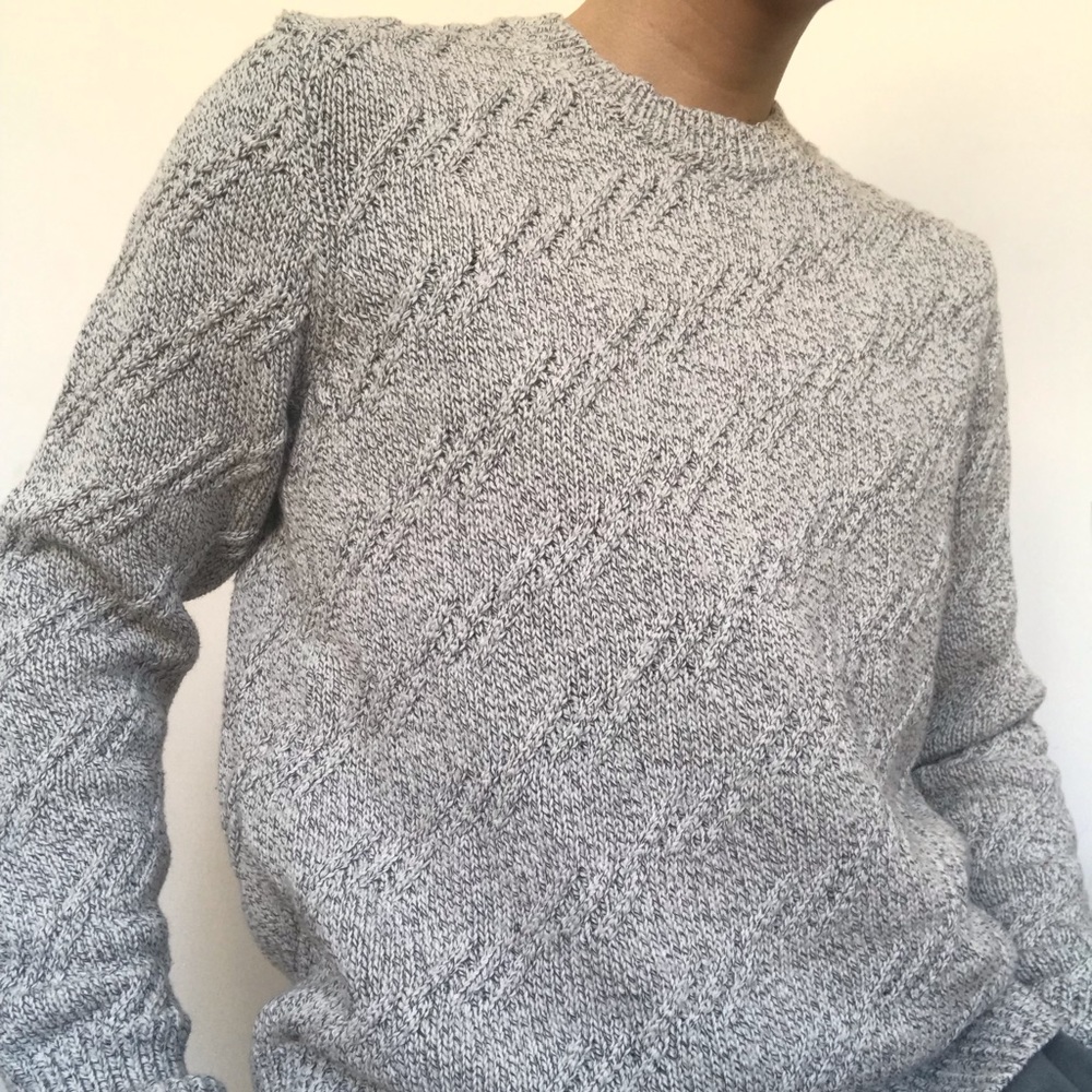COZY KNIT CREWNECK SWEATER IN OATMEAL